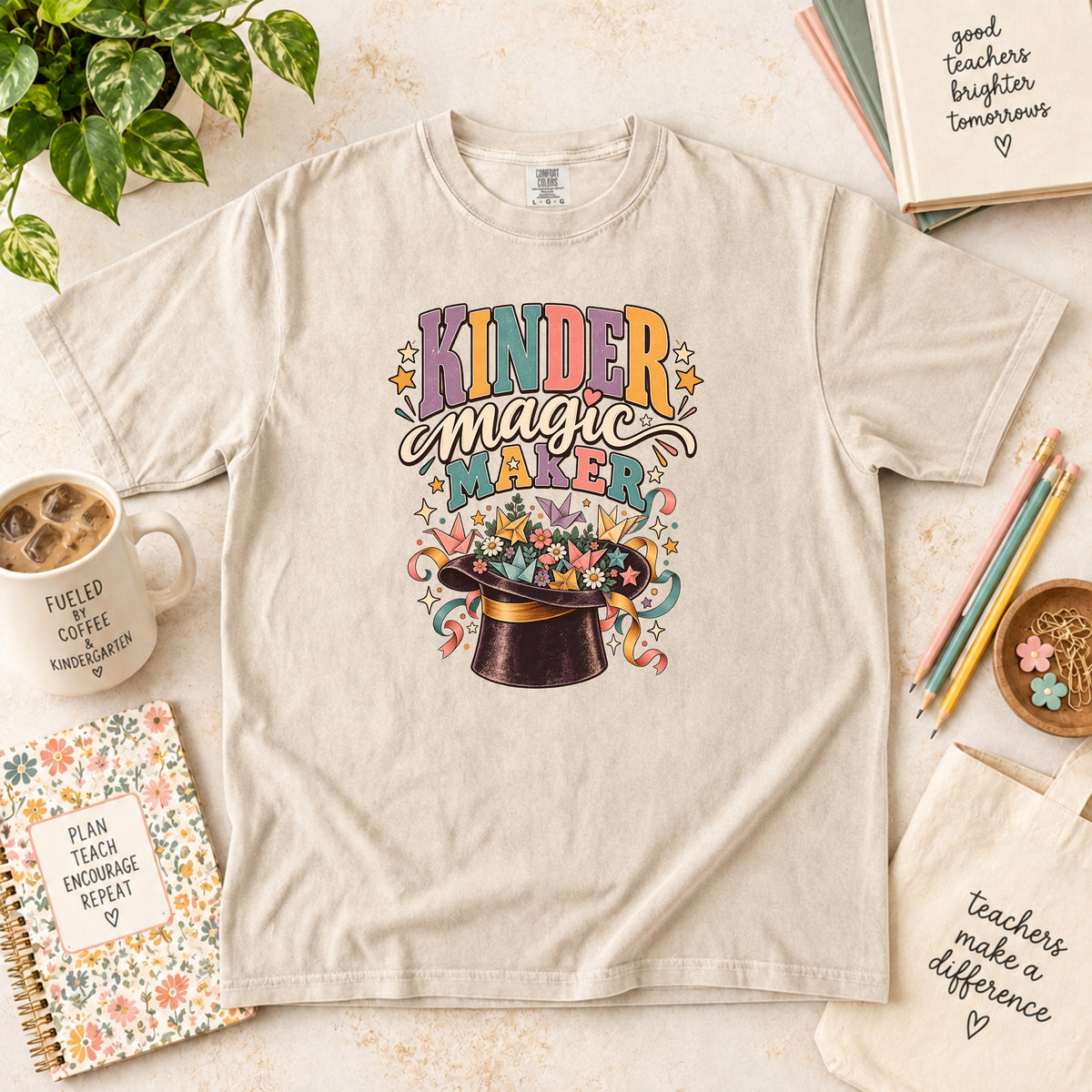 Kinder Magic Maker Kindergarten Teacher T-Shirt