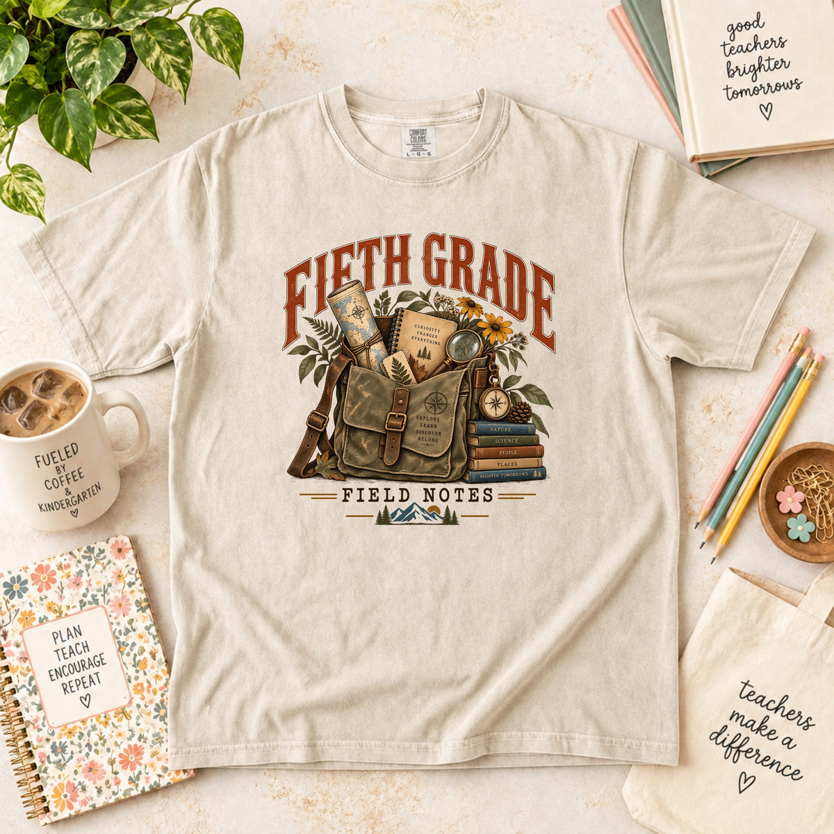 Fifth Grade Field Notes Fifth Grade Teacher T-Shirt